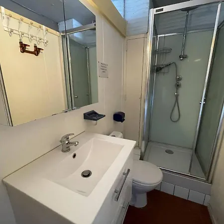 2 Pieces Face Avec Loggia, Parking Securise Et Wifi - Saint-cyprien - Fr-1-106-46 * Saint-Cyprien (Pyrenees-Orientales)