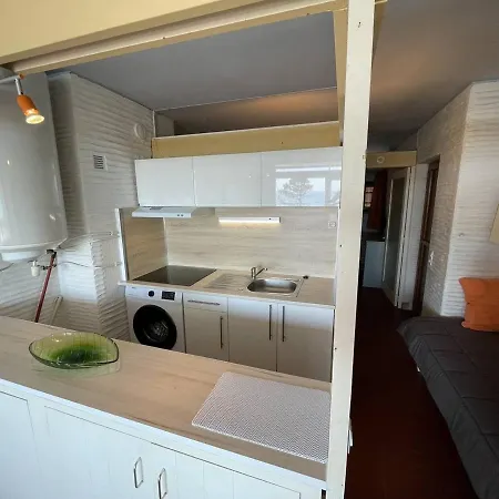 2 Pieces Face Avec Loggia, Parking Securise Et Wifi - Saint-cyprien - Fr-1-106-46 *