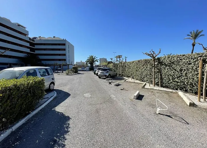 2 Pieces Face Avec Loggia, Parking Securise Et Wifi - Saint-cyprien - Fr-1-106-46 * Saint-Cyprien (Pyrenees-Orientales)
